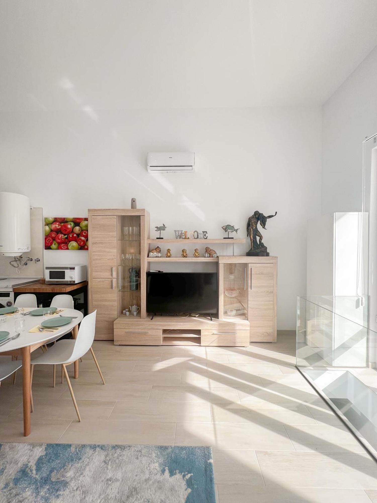 Cozy And Modern Family Flat Carihuela Apartment Торемолинос Екстериор снимка