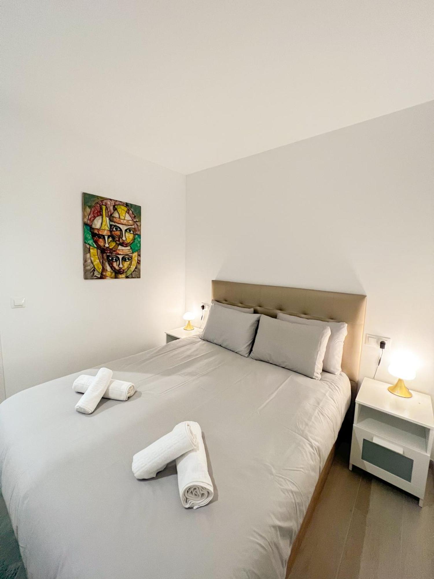 Cozy And Modern Family Flat Carihuela Apartment Торемолинос Екстериор снимка